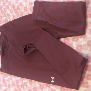 Under Armor Leggings- size small